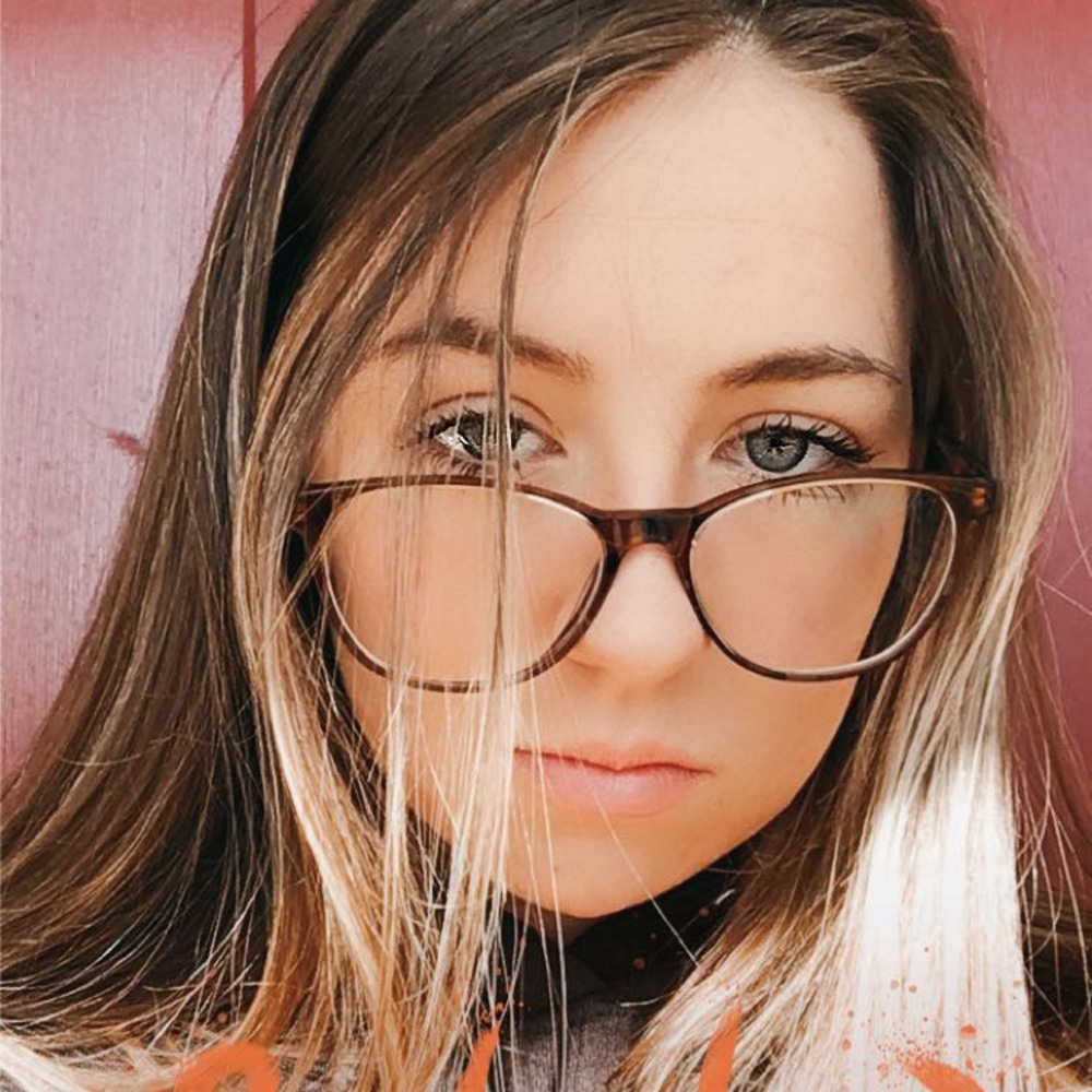 Meet your Posher, Megan